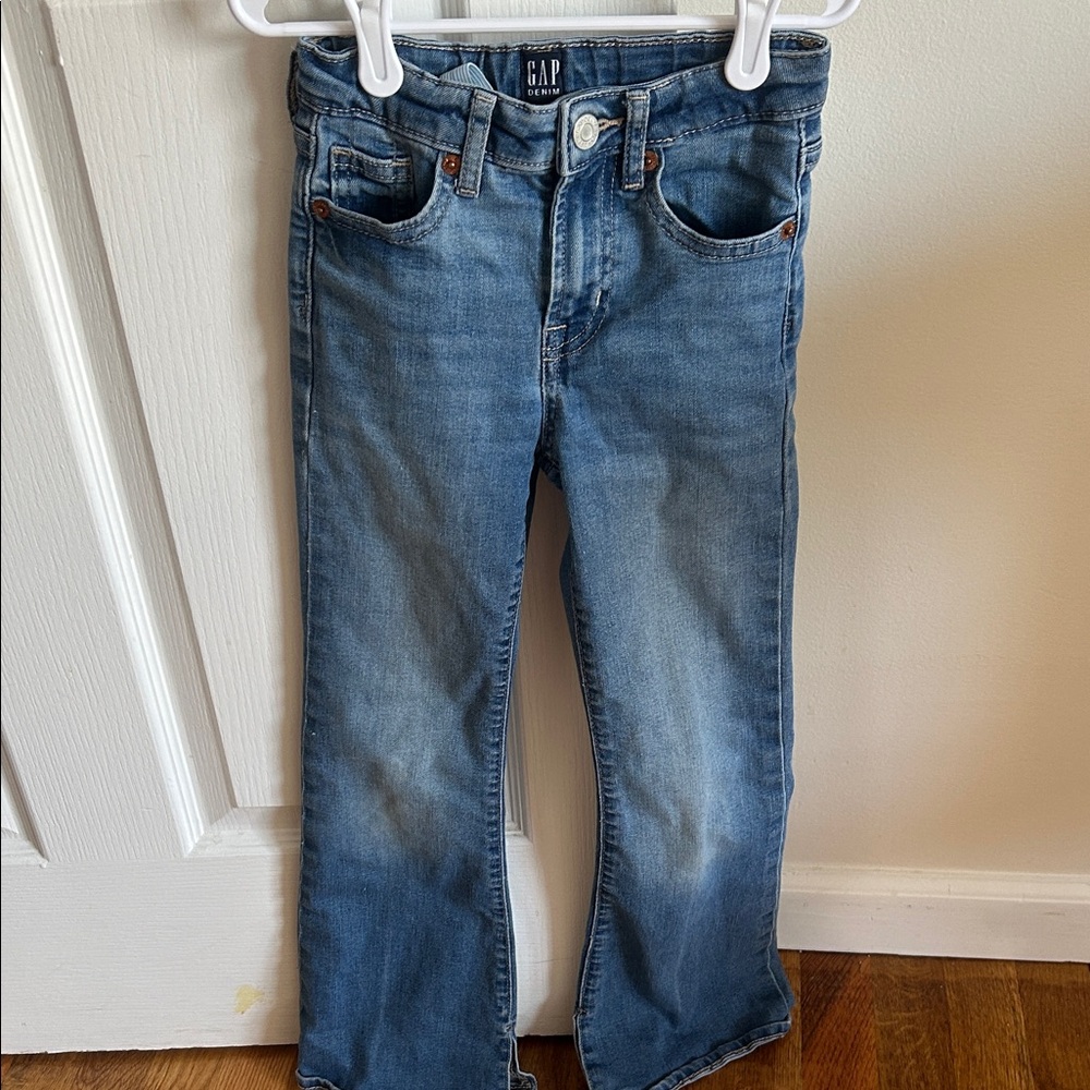GAP girls classic Blue Straight jeans flare leg